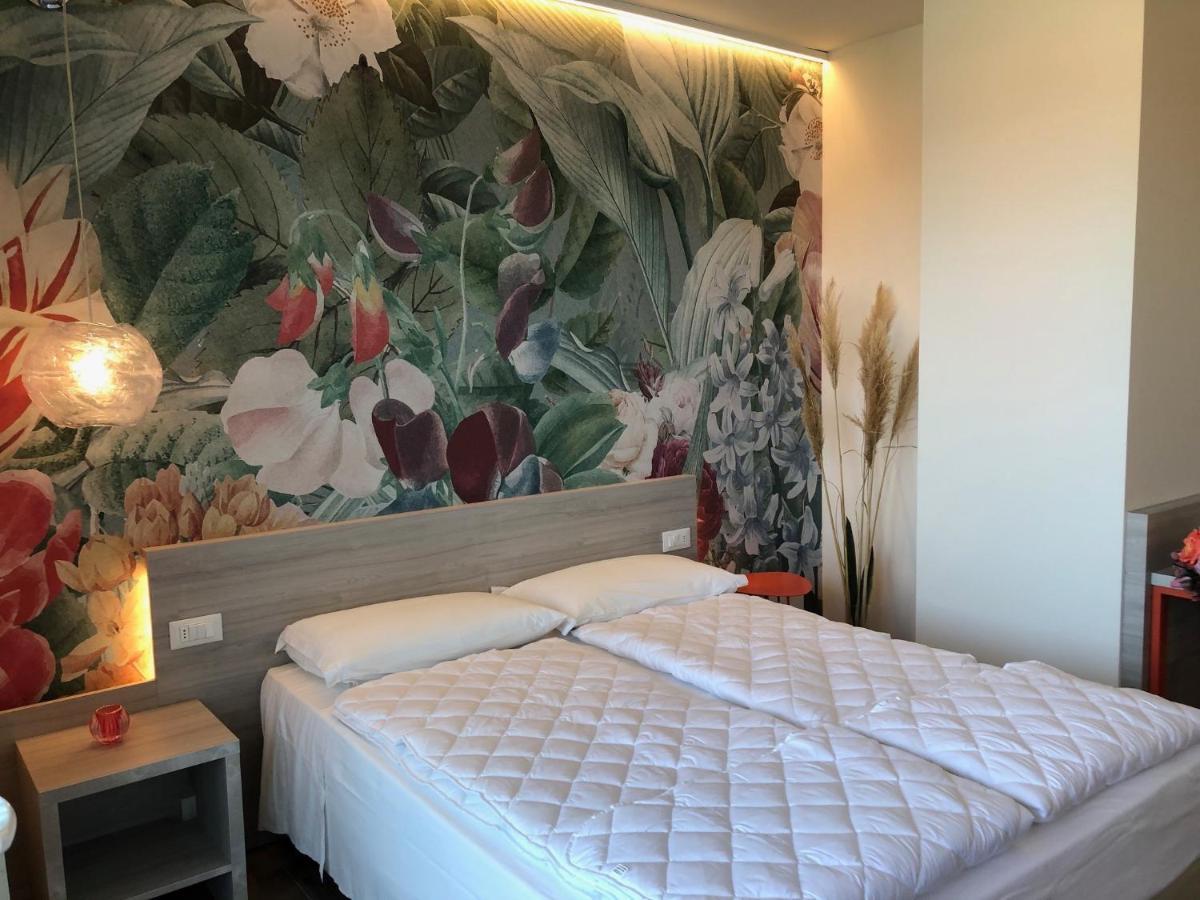 Doppelzimmer mit Balkon