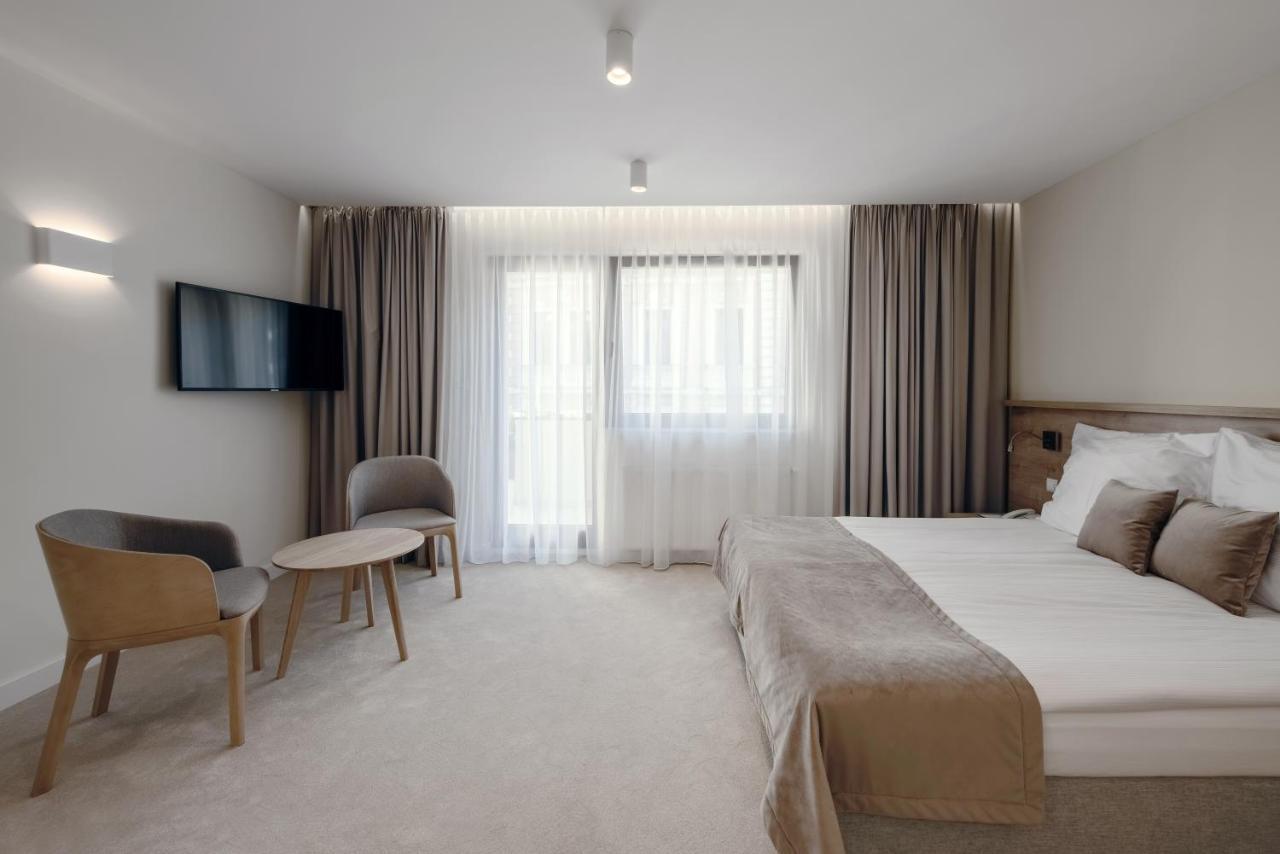 Doppelzimmer mit Balkon