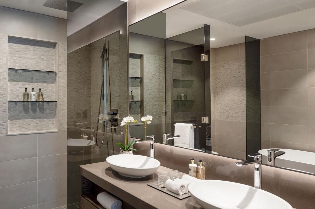 Deluxe Suite mit 1 Schlafzimmer und Balkon