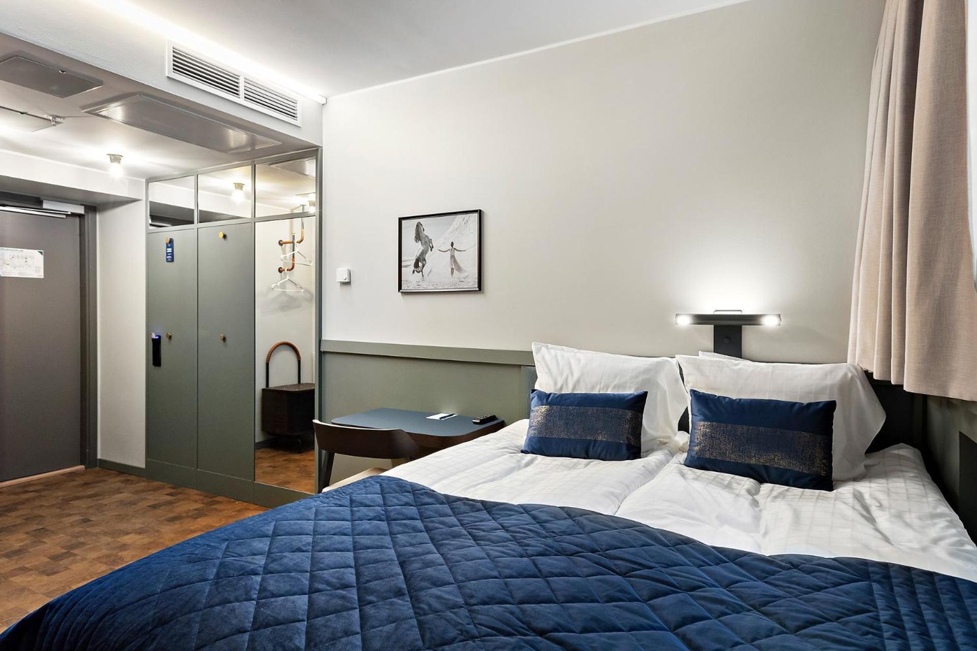 Standard Zimmer mit Queensize-Doppelbett für Nichtraucher