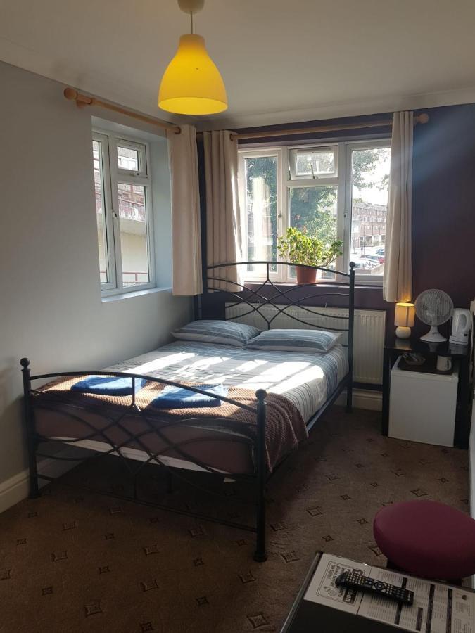 Doppelzimmer mit Gemeinschaftsbad