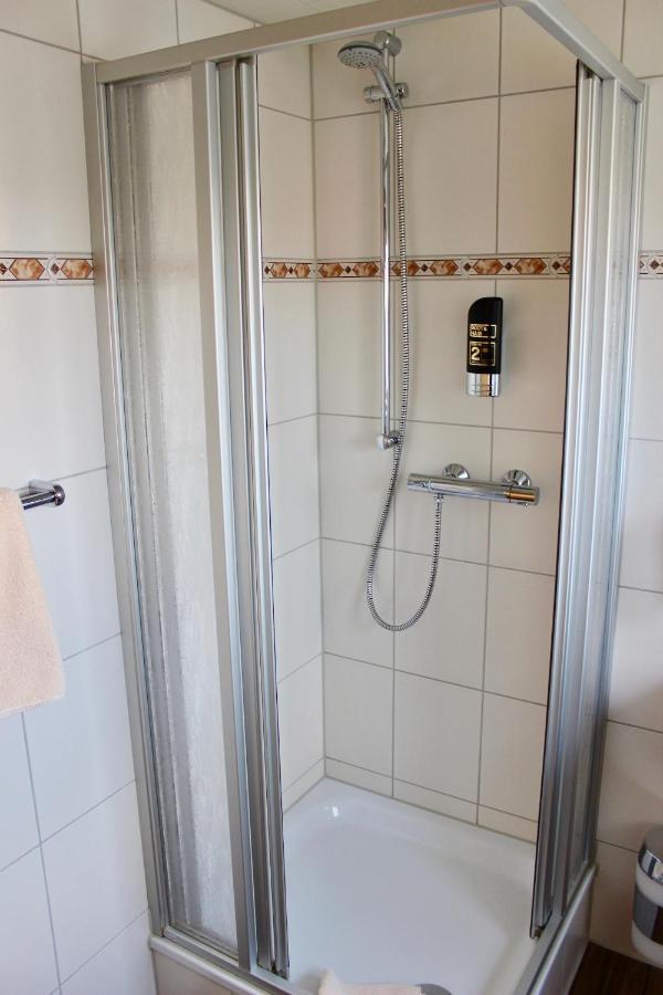 Einzelzimmer mit Bad