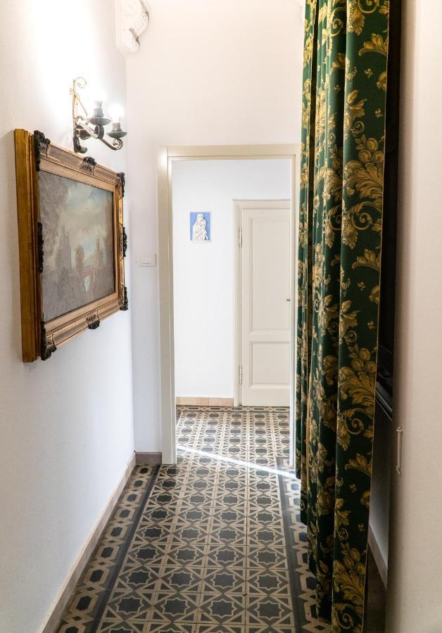 Deluxe Dreibettzimmer