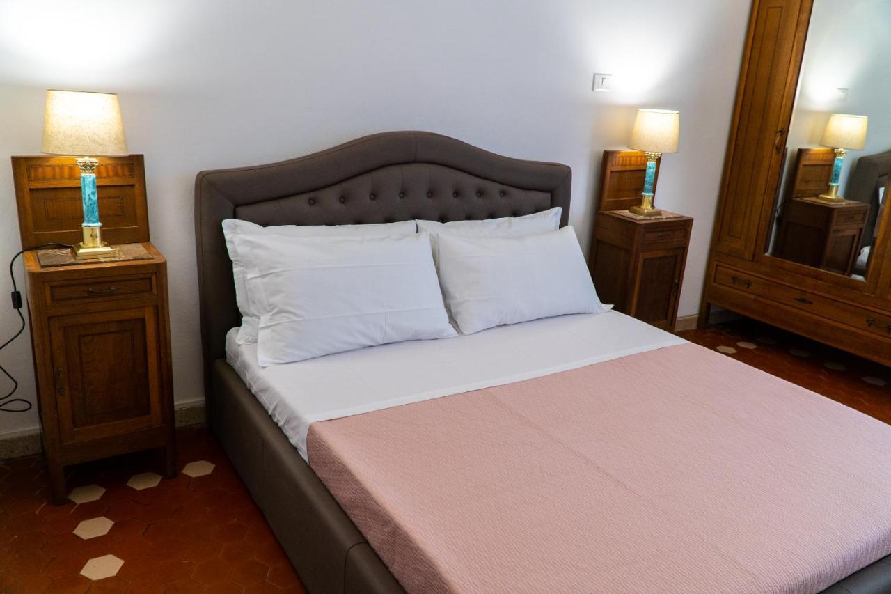 Doppelzimmer mit Gemeinschaftsbad