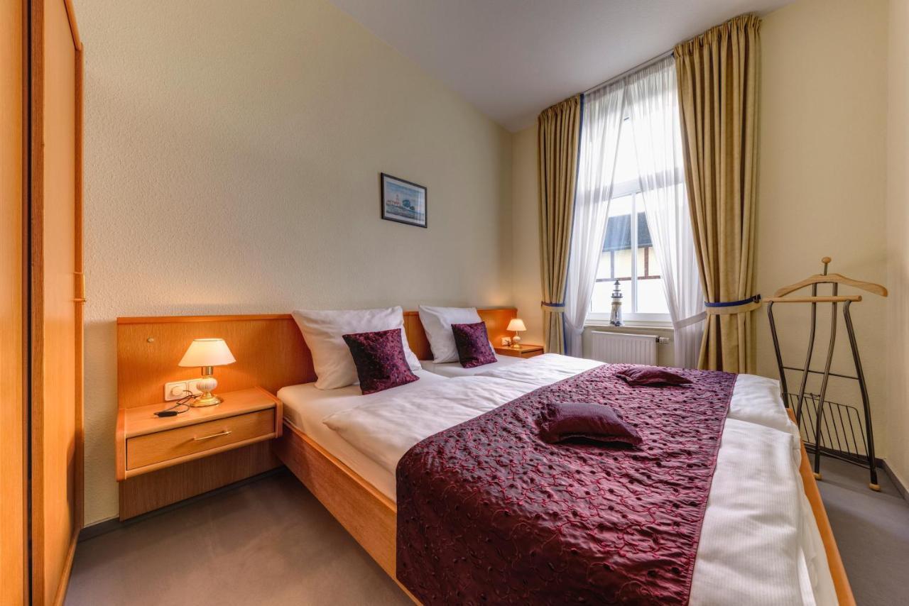 Apartment mit 3 Zimmern und Balkon