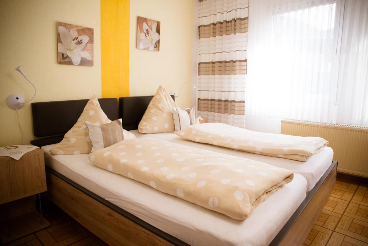 Dreibettzimmer