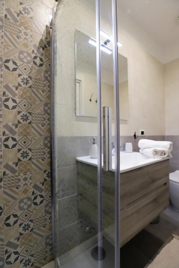 Comfort Dreibettzimmer mit Dusche