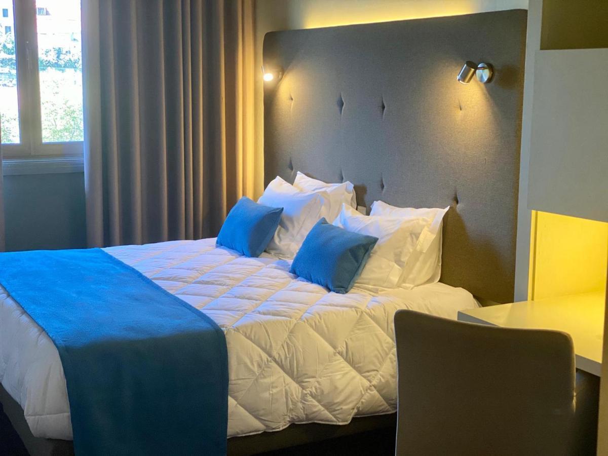 Deluxe Doppel-/Zweibettzimmer mit Meerblick