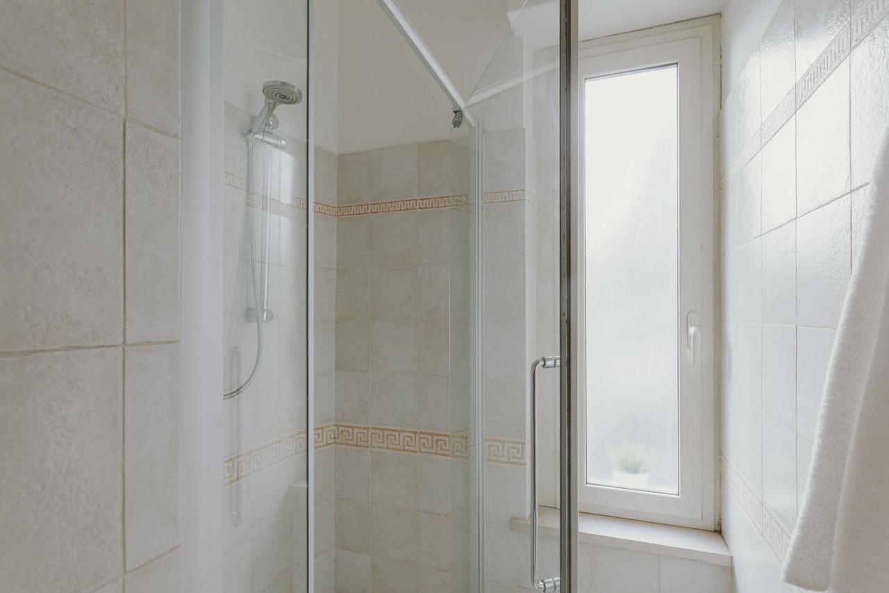 Doppelzimmer mit Balkon
