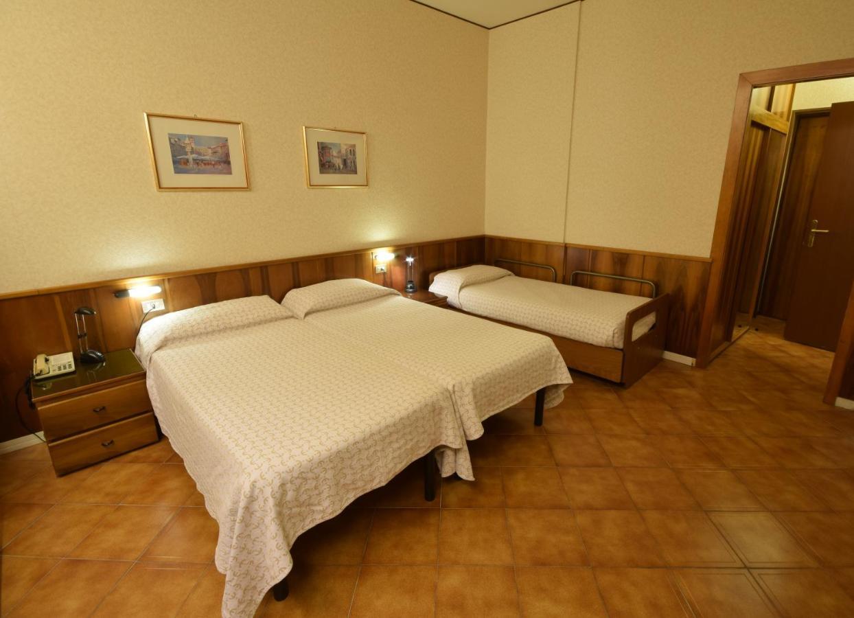 Vierbettzimmer