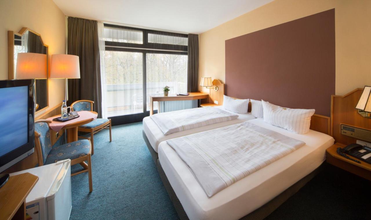 Doppelzimmer mit Gartenblick