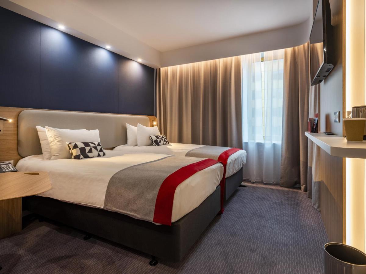 Standard Zweibettzimmer mit Bergblick