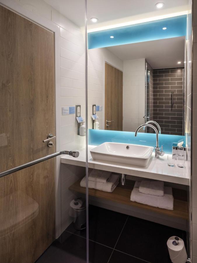 Standard Zimmer mit Queensize-Bett - barrierefrei mit kostenfreiem Frühstück