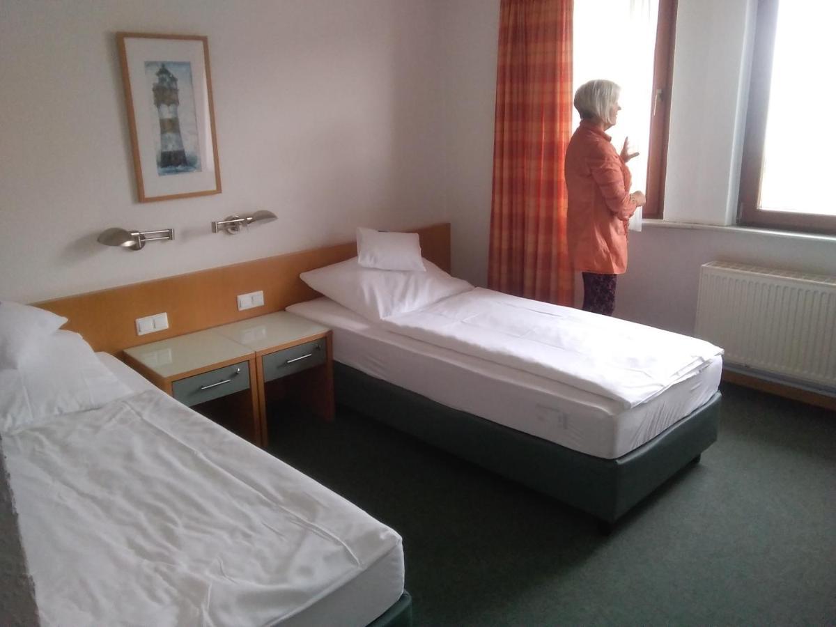 Deluxe Doppelzimmer mit seitlichem Meerblick