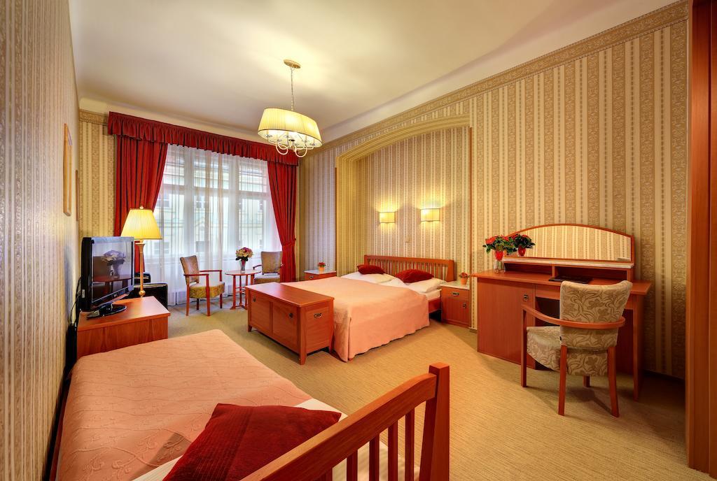 Superior Dreibettzimmer