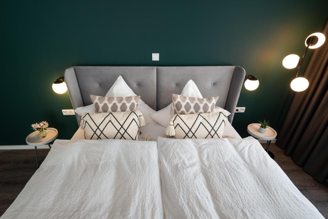 Doppelzimmer mit Balkon