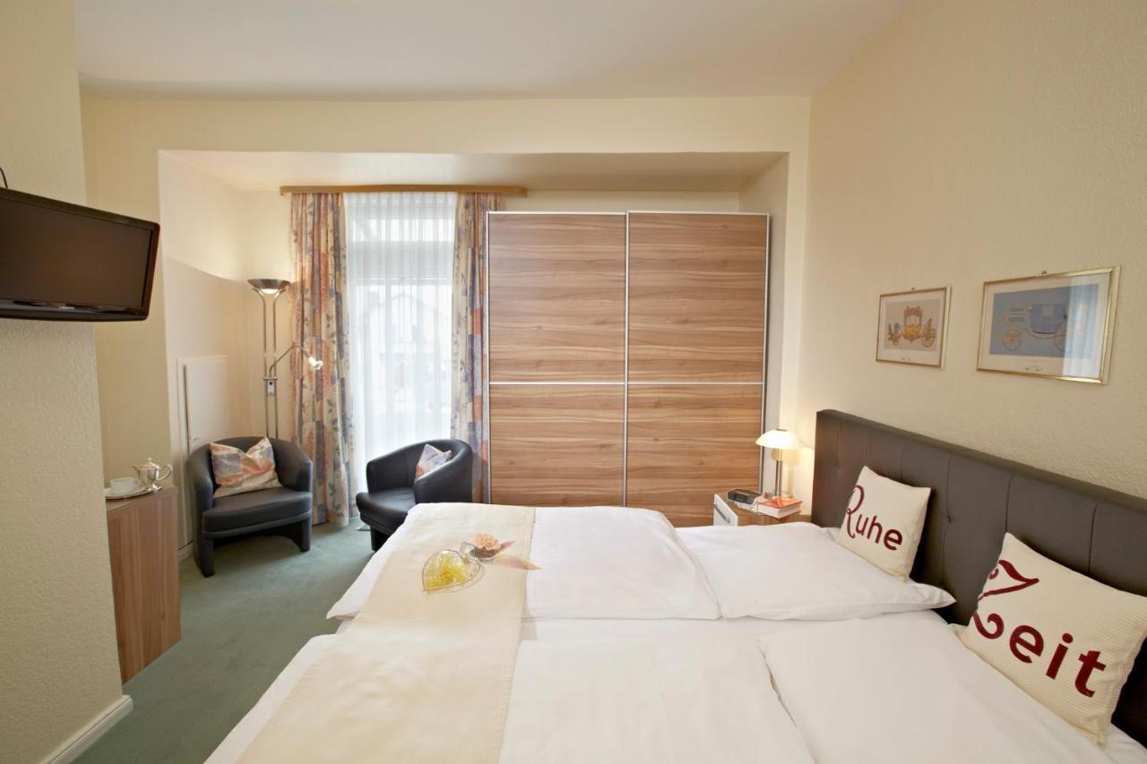 Doppelzimmer mit Balkon