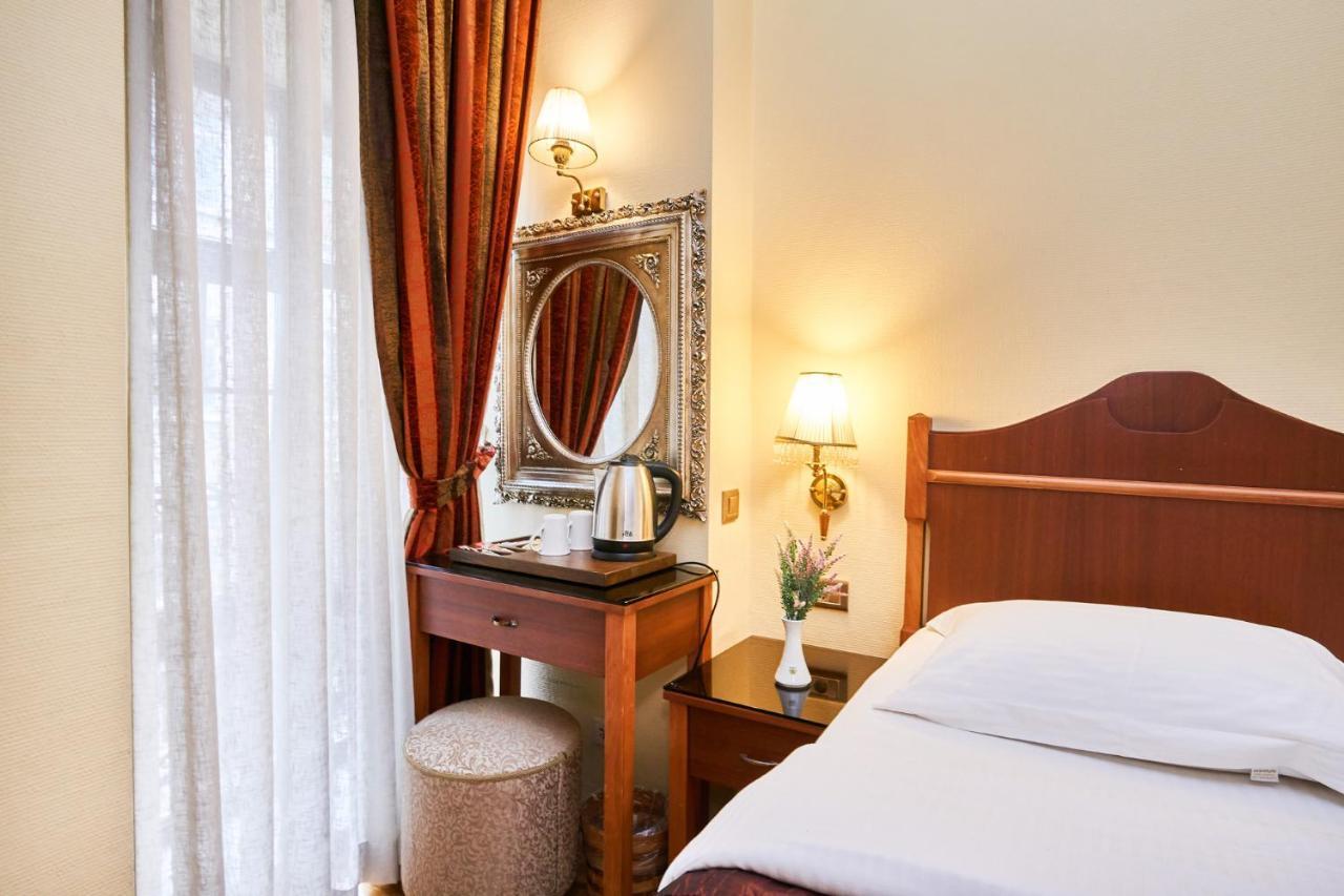 Standard Double or Twin Room,1097763507:JPEG