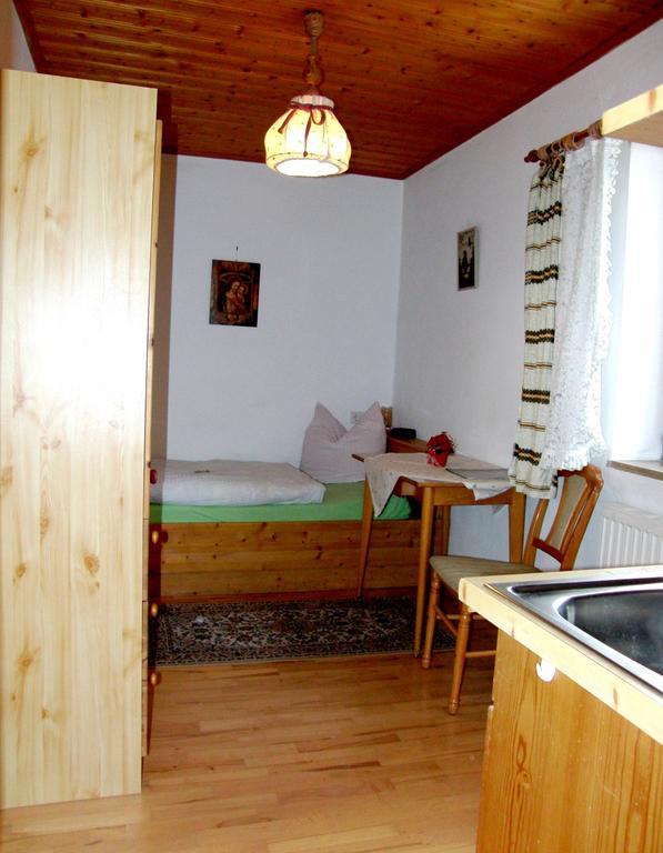 Einzelzimmer
