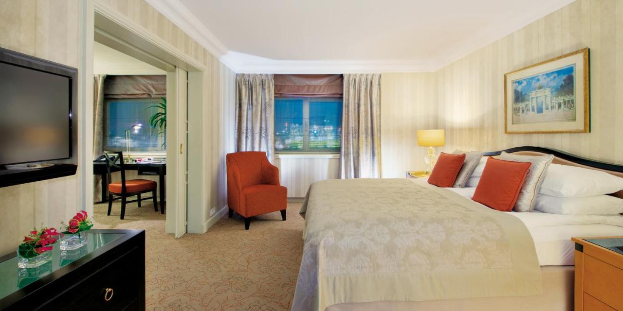 Suite mit 1 Schlafzimmer, Kingsize-Bett und Parkblick