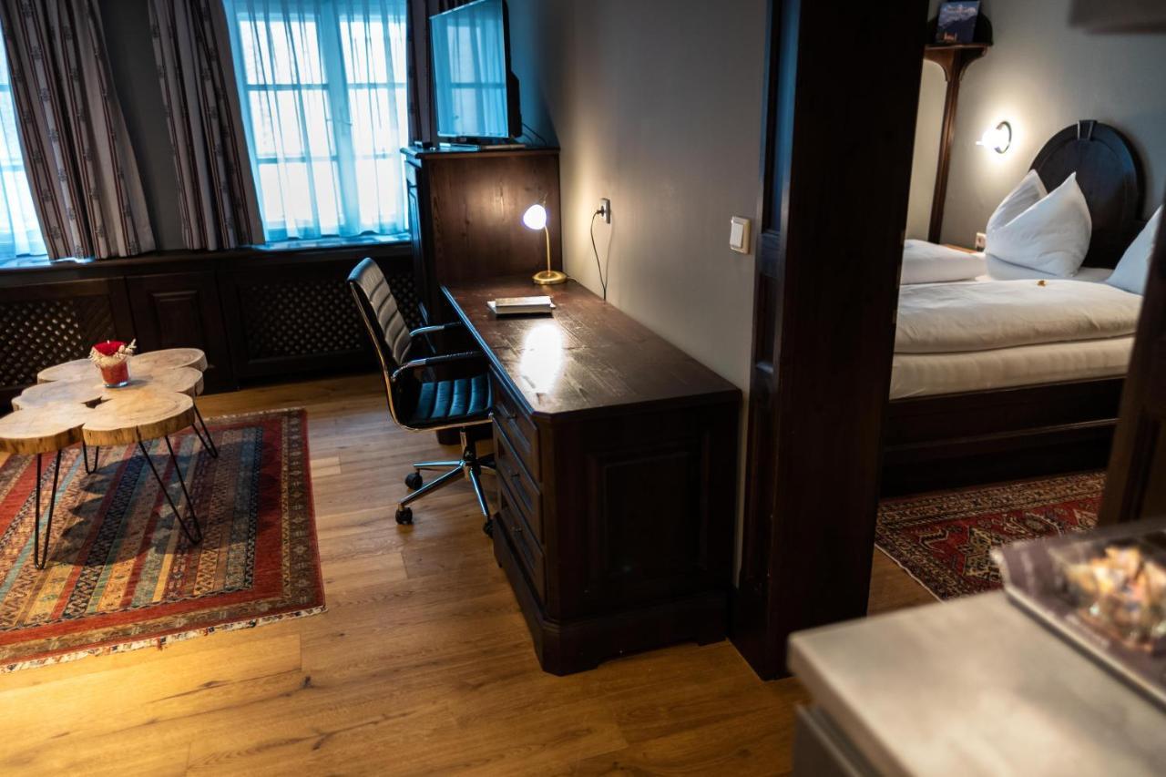 Luxury Apartment,1105667418:JPEG