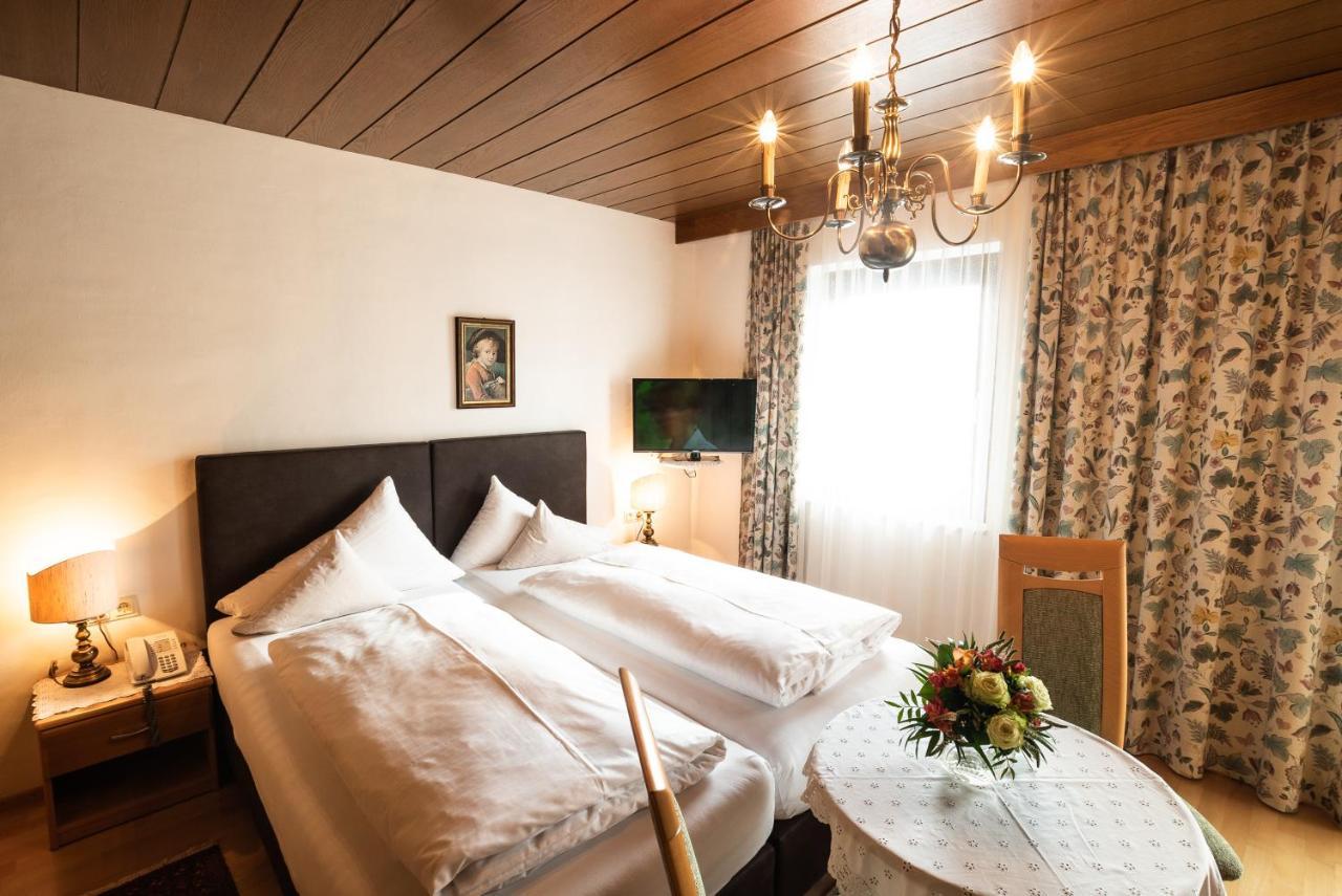 Standard Doppel- oder Zweibettzimmer