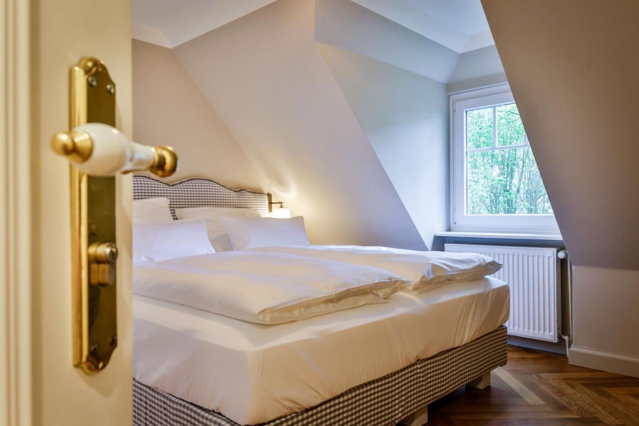Apartment mit Balkon