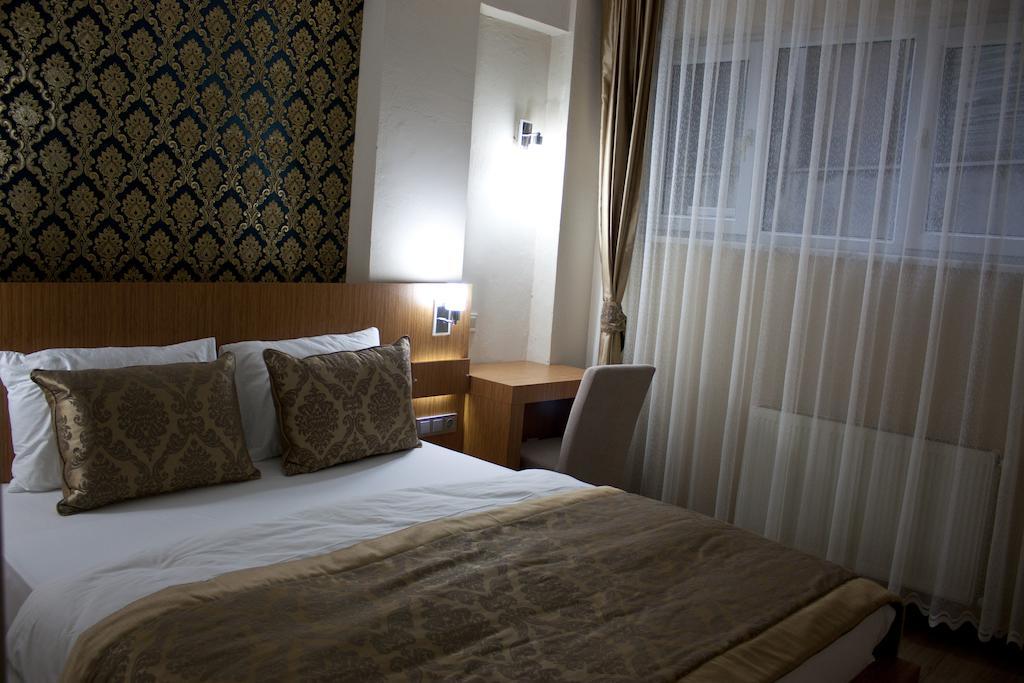 Economy Zimmer
