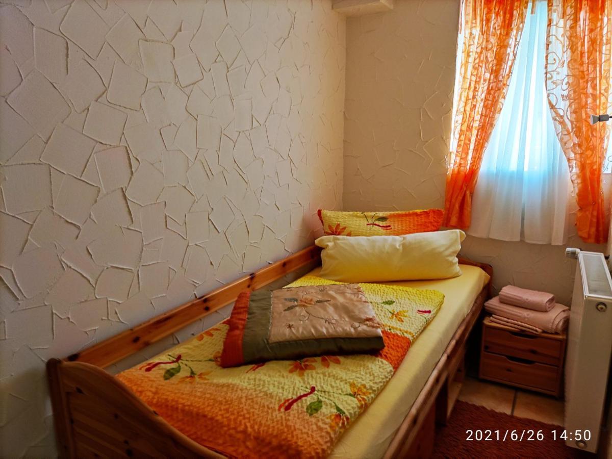 Basic Dreibettzimmer