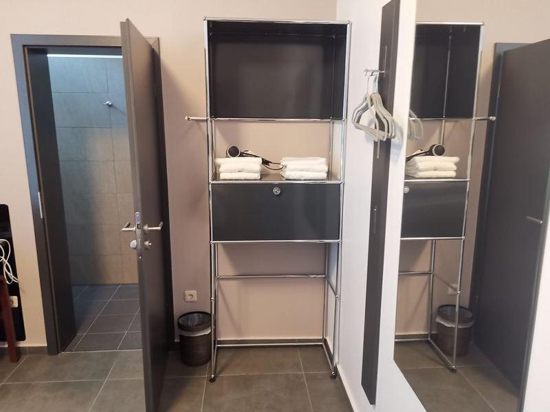 Doppel-/Zweibettzimmer mit Bad