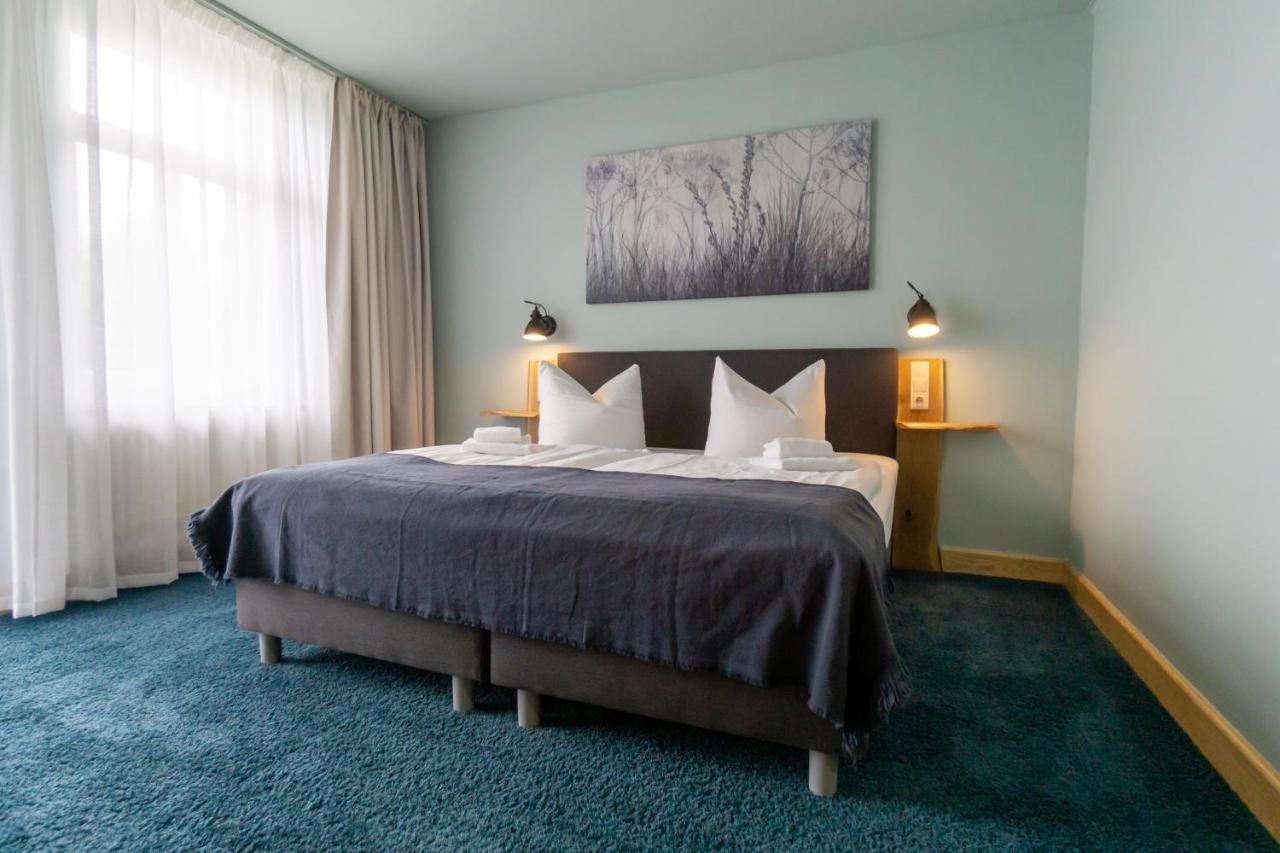 Doppelzimmer mit Balkon