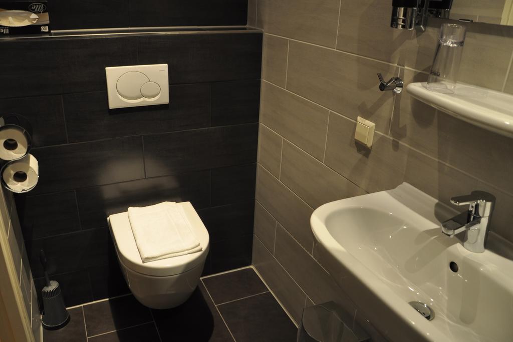 Zweibettzimmer