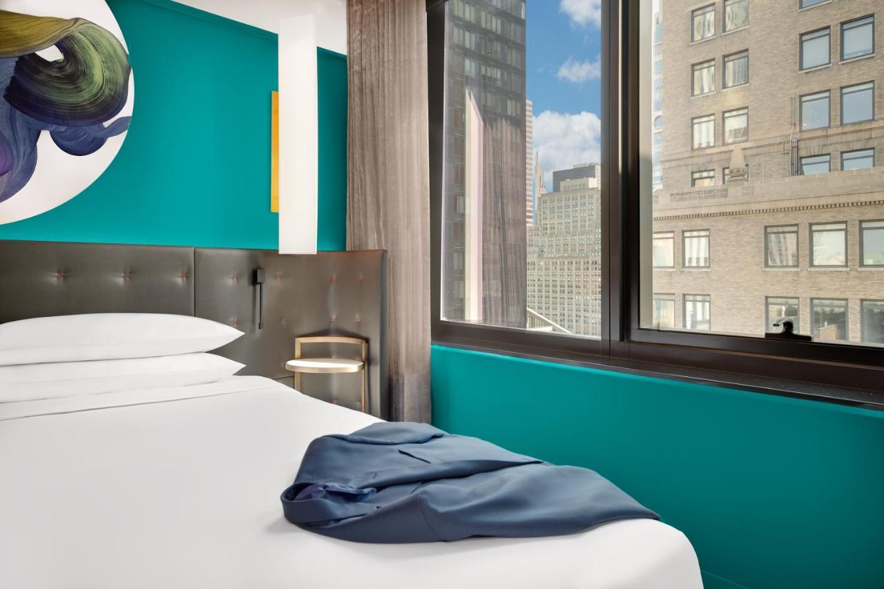Zimmer mit Kingsize-Bett - obere Etage