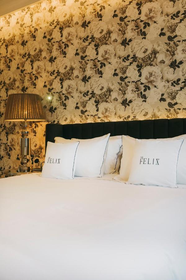 Familienzimmer mit Doppelbett