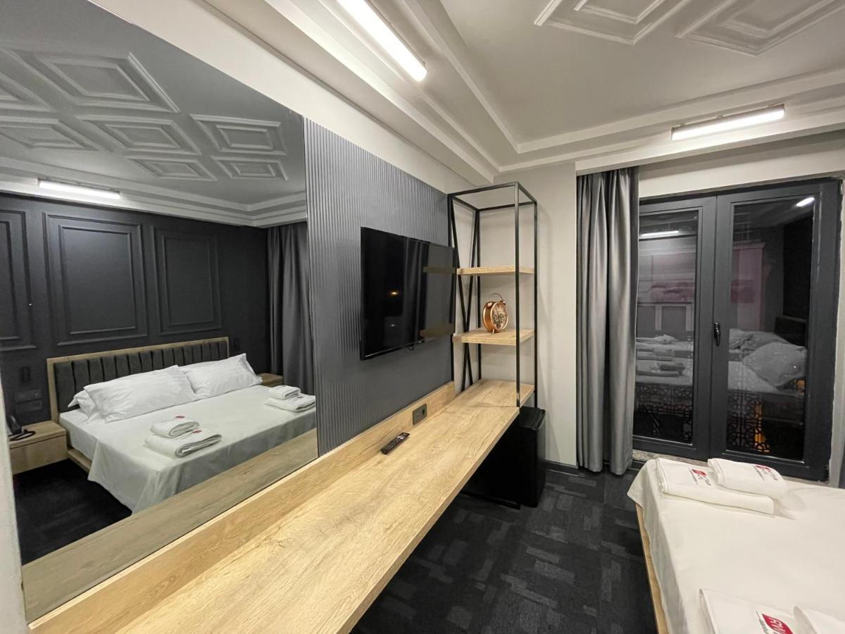 Deluxe Dreibettzimmer mit Meerblick