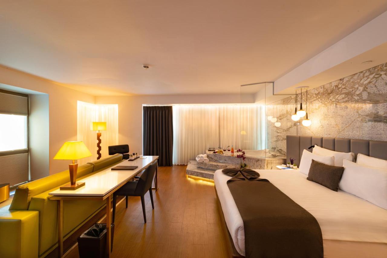 King Room with Spa Bath,1137716539:JPEG