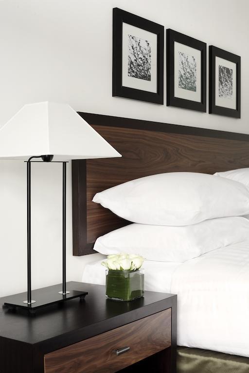 Deluxe Zimmer mit Kingsize-Bett