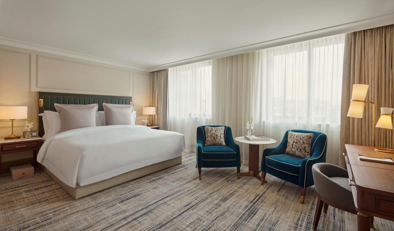 Deluxe Room with exclusive access to Cadogan private gardens,1146326566:JPEG