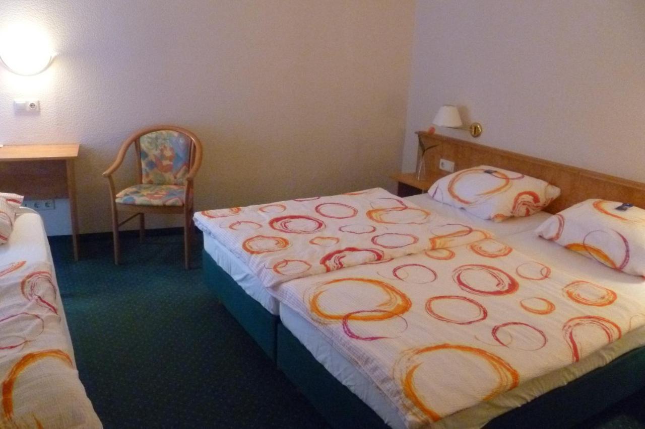 Basic Dreibettzimmer
