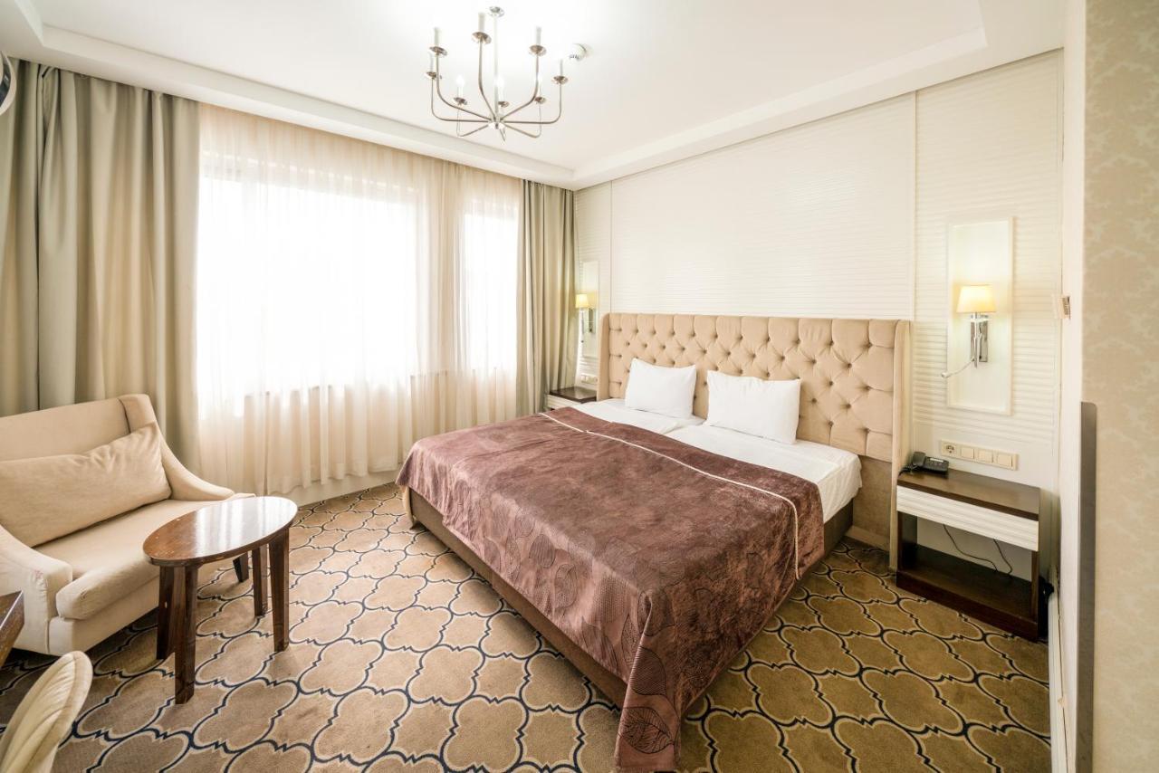Deluxe Doppel-/Zweibettzimmer