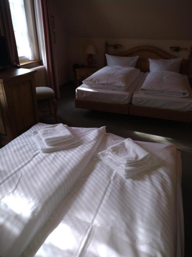 Familienzimmer mit Badewanne