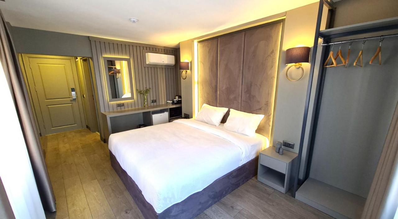 Deluxe Double Room,1166007510:JPEG