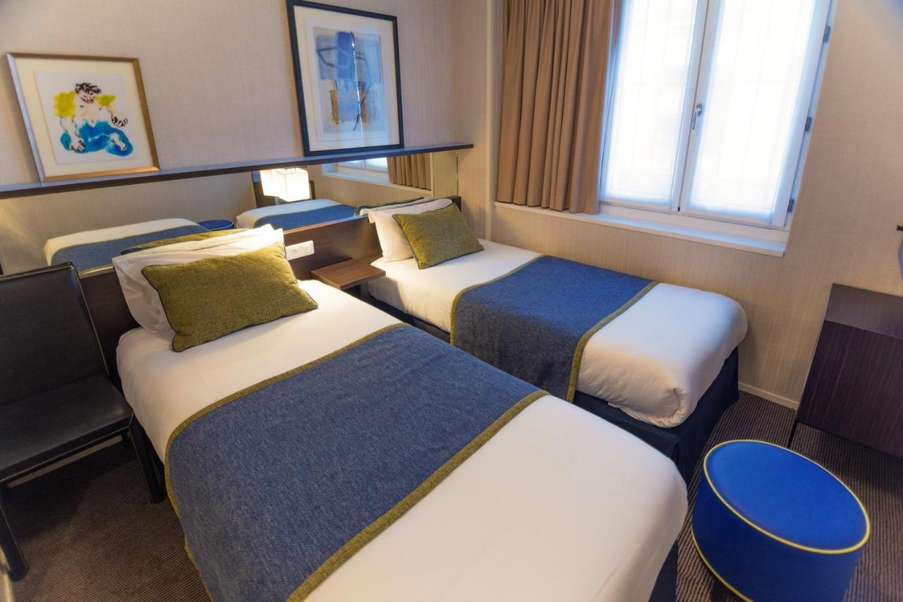 Twin Room,1432576660:JPEG