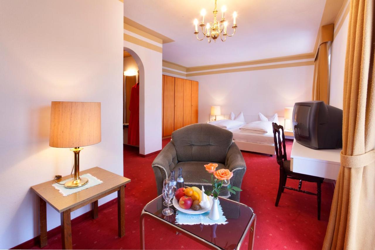 Doppelzimmer mit Balkon