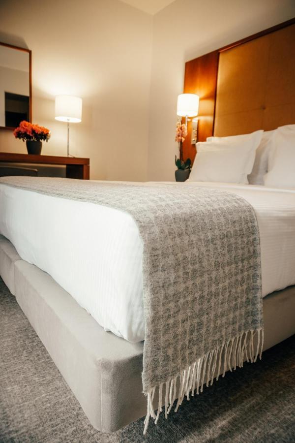 Deluxe Doppel- oder Zweibettzimmer mit Privatterrasse