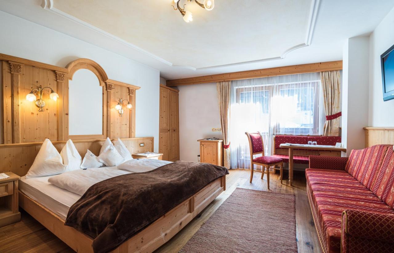 Doppelzimmer mit Balkon