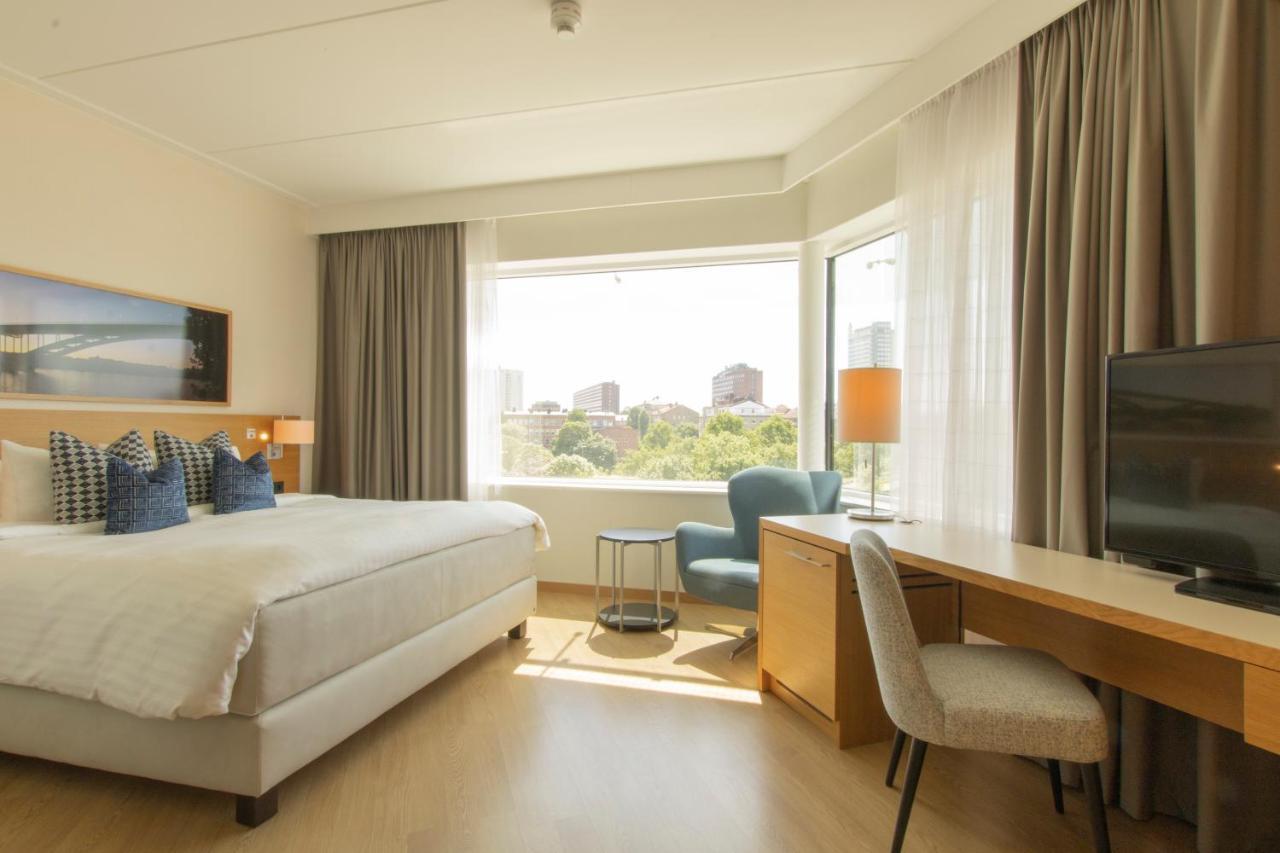 Deluxe Zimmer mit Kingsize-Bett