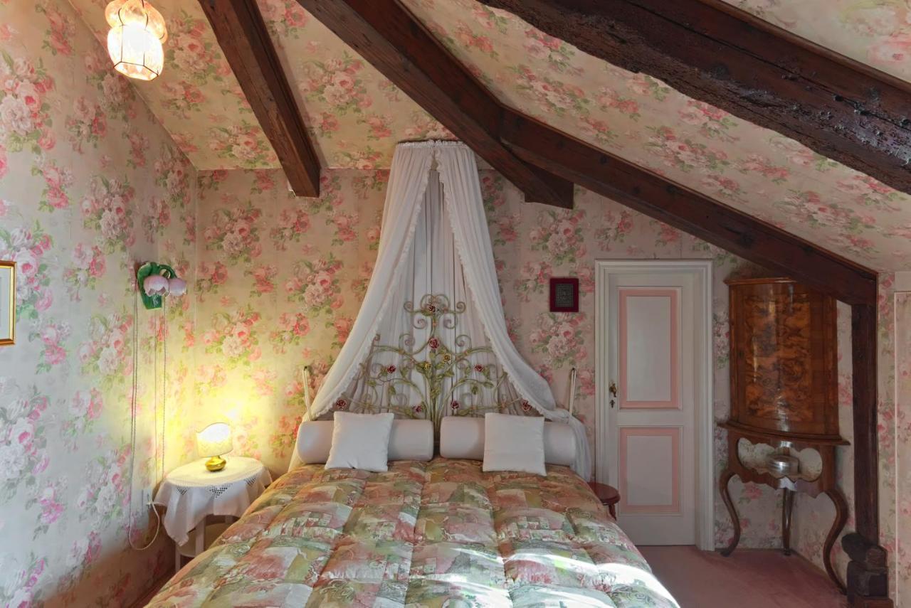 Doppelzimmer mit eigenem Bad