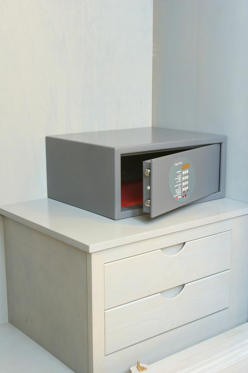 Doppel- oder Zweibettzimmer