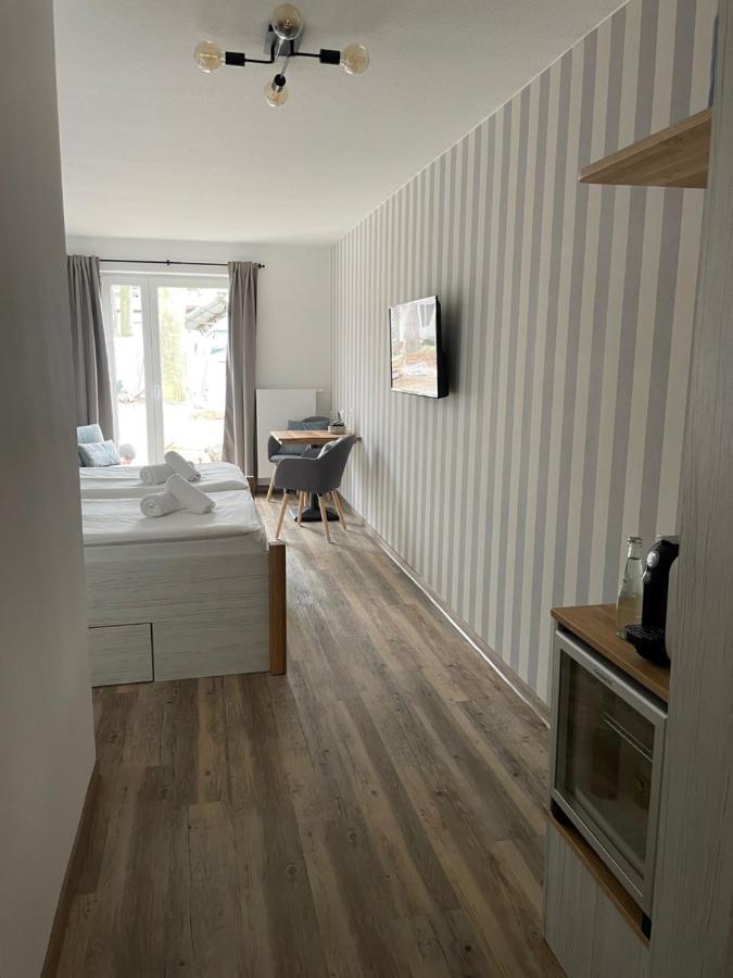 Doppelzimmer mit Terrasse